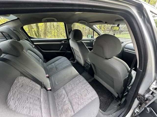 Пежо 407 2004 в Киеве на Automoto.ua Серый Пежо 407, объемом двигателя 1.6 л и пробегом 1 тыс. км за 2600 $, фото 11 на Automoto.ua