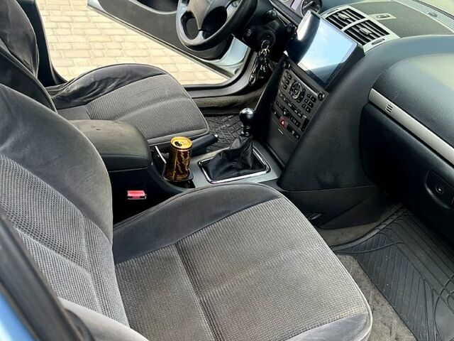 Пежо 407 2004 в Харькове на Automoto.ua Серый Пежо 407, объемом двигателя 2 л и пробегом 445 тыс. км за 3100 $, фото 3 на Automoto.ua