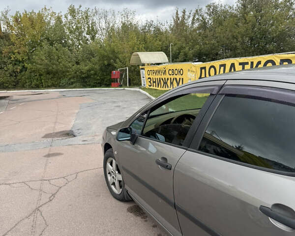 Серый Пежо 407, объемом двигателя 1.56 л и пробегом 275 тыс. км за 3400 $, фото 4 на Automoto.ua