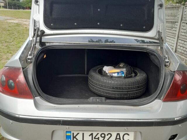 Серый Пежо 407, объемом двигателя 2 л и пробегом 320 тыс. км за 3600 $, фото 4 на Automoto.ua