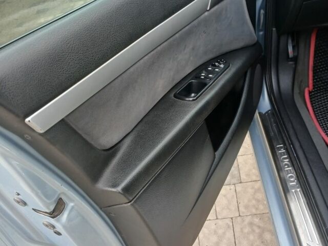 Сірий Пежо 407, об'ємом двигуна 2 л та пробігом 300 тис. км за 2999 $, фото 12 на Automoto.ua
