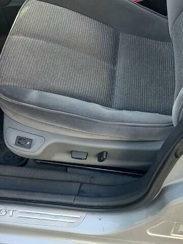 Серый Пежо 407, объемом двигателя 2.23 л и пробегом 321 тыс. км за 4000 $, фото 6 на Automoto.ua