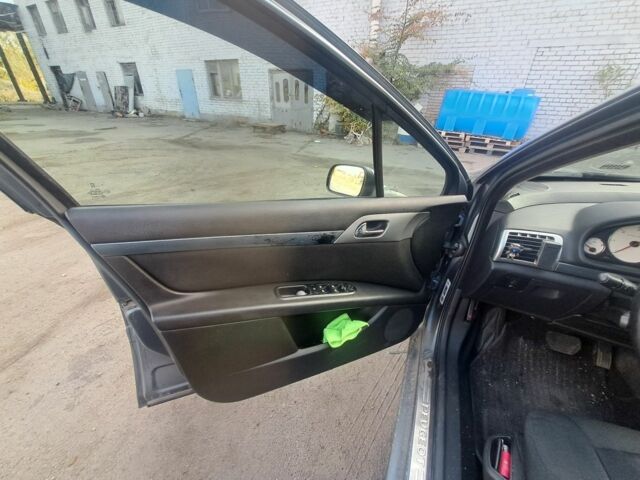 Пежо 407 2005 в Днепре (Днепропетровске) на Automoto.ua Серый Пежо 407, объемом двигателя 2 л и пробегом 340 тыс. км за 5500 $, фото 5 на Automoto.ua
