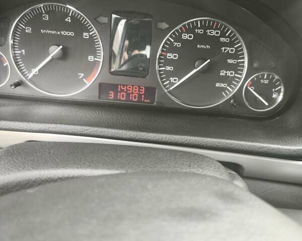 Серый Пежо 407, объемом двигателя 1.75 л и пробегом 310 тыс. км за 3800 $, фото 3 на Automoto.ua