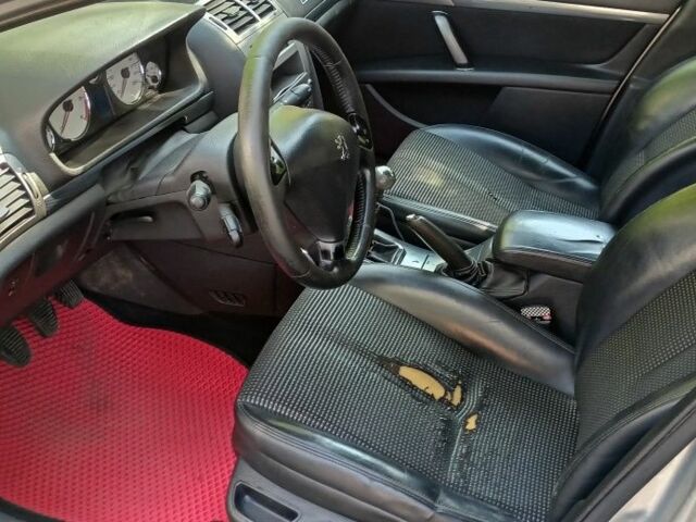 Сірий Пежо 407, об'ємом двигуна 2 л та пробігом 455 тис. км за 2100 $, фото 7 на Automoto.ua