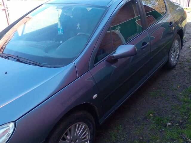 Серый Пежо 407, объемом двигателя 1.7 л и пробегом 500 тыс. км за 3100 $, фото 1 на Automoto.ua