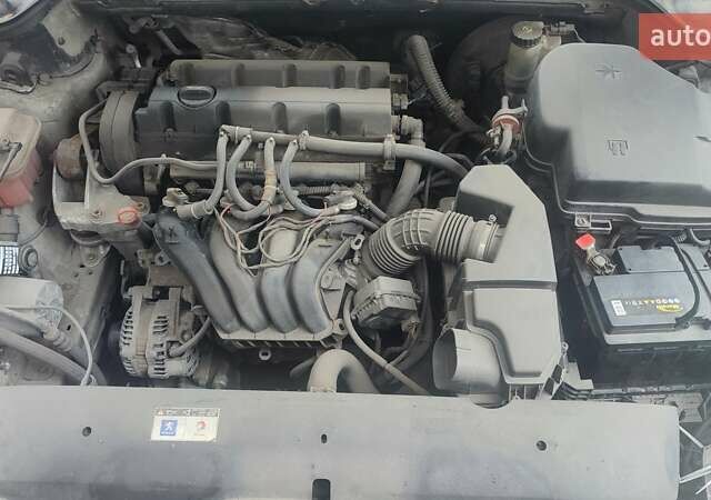 Сірий Пежо 407, об'ємом двигуна 1.7 л та пробігом 263 тис. км за 4700 $, фото 4 на Automoto.ua