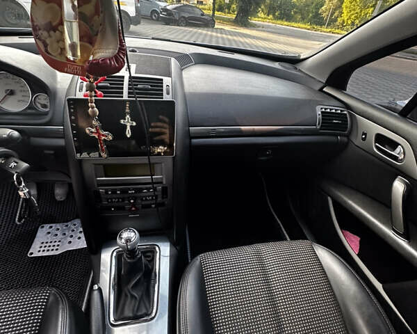Серый Пежо 407, объемом двигателя 2.2 л и пробегом 246 тыс. км за 4700 $, фото 6 на Automoto.ua