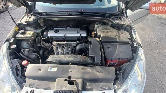 Серый Пежо 407, объемом двигателя 2.23 л и пробегом 321 тыс. км за 4000 $, фото 22 на Automoto.ua