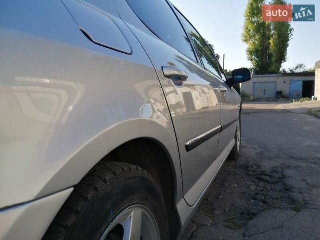 Серый Пежо 407, объемом двигателя 2 л и пробегом 220 тыс. км за 3500 $, фото 9 на Automoto.ua