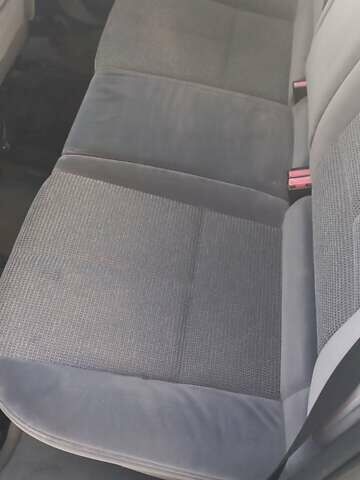 Серый Пежо 407, объемом двигателя 2.23 л и пробегом 321 тыс. км за 4000 $, фото 2 на Automoto.ua