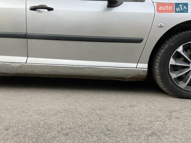 Серый Пежо 407, объемом двигателя 1.8 л и пробегом 233 тыс. км за 3600 $, фото 16 на Automoto.ua