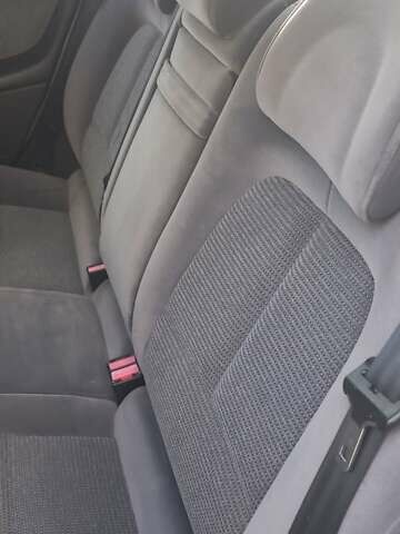 Серый Пежо 407, объемом двигателя 2.23 л и пробегом 321 тыс. км за 4000 $, фото 7 на Automoto.ua