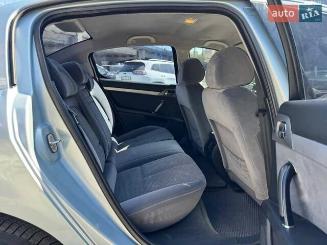 Сірий Пежо 407, об'ємом двигуна 2 л та пробігом 270 тис. км за 5300 $, фото 9 на Automoto.ua