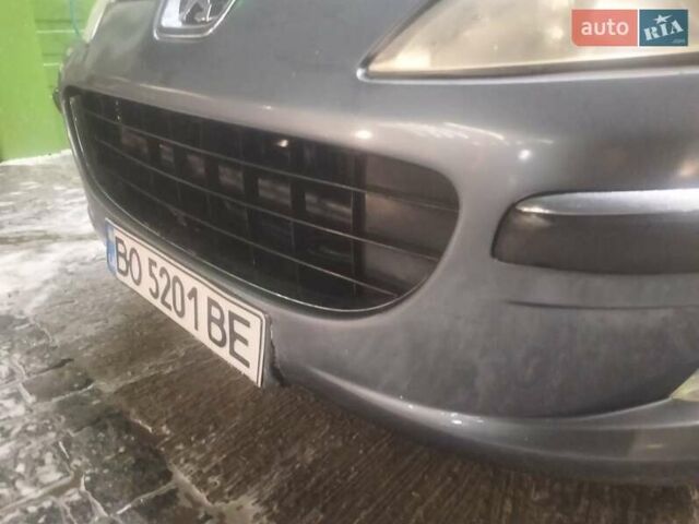 Сірий Пежо 407, об'ємом двигуна 2 л та пробігом 208 тис. км за 2800 $, фото 3 на Automoto.ua