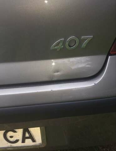 Серый Пежо 407, объемом двигателя 1.8 л и пробегом 220 тыс. км за 3500 $, фото 6 на Automoto.ua