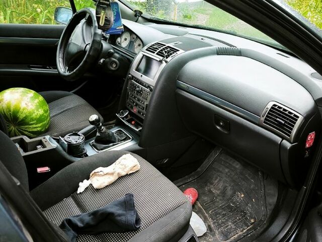 Серый Пежо 407, объемом двигателя 2 л и пробегом 351 тыс. км за 3500 $, фото 5 на Automoto.ua