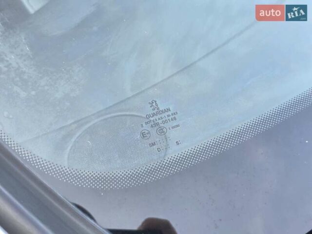 Серый Пежо 407, объемом двигателя 1.8 л и пробегом 111 тыс. км за 4999 $, фото 32 на Automoto.ua