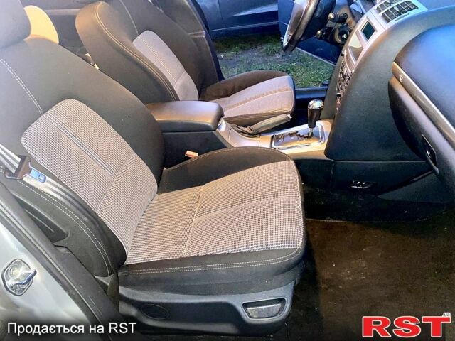 Пежо 407 2006 в Киеве на Automoto.ua Серый Пежо 407, объемом двигателя 2 л и пробегом 127 тыс. км за 5200 $, фото 9 на Automoto.ua