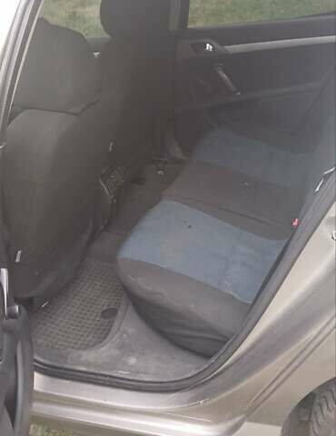 Серый Пежо 407, объемом двигателя 1.8 л и пробегом 220 тыс. км за 3500 $, фото 7 на Automoto.ua