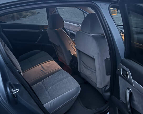 Серый Пежо 407, объемом двигателя 2 л и пробегом 266 тыс. км за 4000 $, фото 9 на Automoto.ua