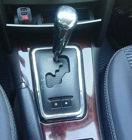 Серый Пежо 407, объемом двигателя 2 л и пробегом 225 тыс. км за 5600 $, фото 6 на Automoto.ua