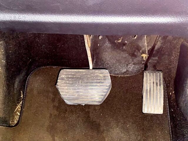 Пежо 407 2006 в Киеве на Automoto.ua Серый Пежо 407, объемом двигателя 2 л и пробегом 127 тыс. км за 5200 $, фото 11 на Automoto.ua