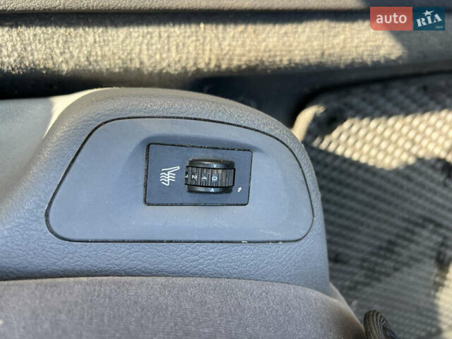 Сірий Пежо 407, об'ємом двигуна 2 л та пробігом 190 тис. км за 4999 $, фото 9 на Automoto.ua