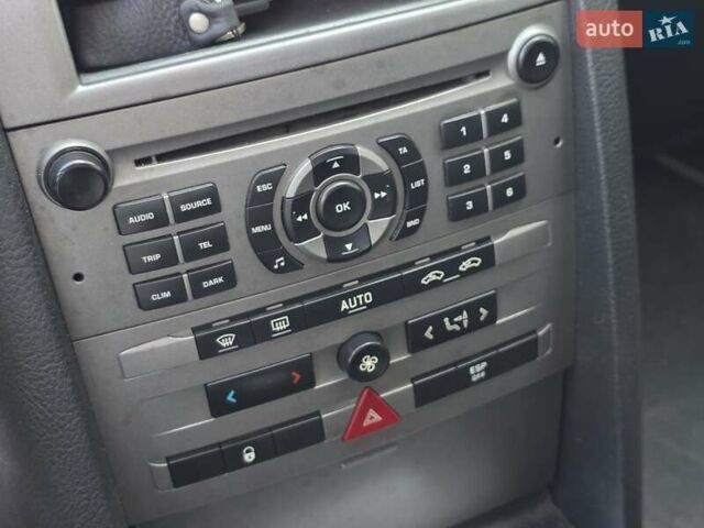 Серый Пежо 407, объемом двигателя 1.8 л и пробегом 111 тыс. км за 4999 $, фото 23 на Automoto.ua