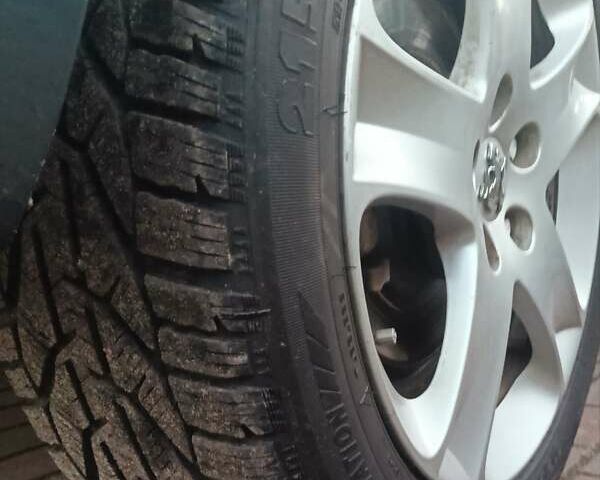 Серый Пежо 407, объемом двигателя 2 л и пробегом 225 тыс. км за 5600 $, фото 14 на Automoto.ua