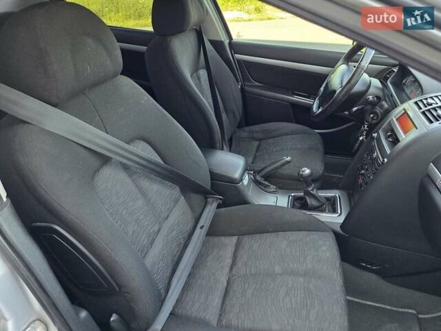 Серый Пежо 407, объемом двигателя 1.8 л и пробегом 111 тыс. км за 4999 $, фото 20 на Automoto.ua