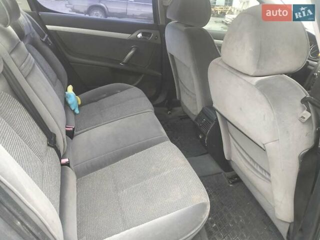 Сірий Пежо 407, об'ємом двигуна 2 л та пробігом 208 тис. км за 2800 $, фото 11 на Automoto.ua