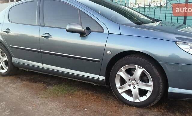 Серый Пежо 407, объемом двигателя 2 л и пробегом 225 тыс. км за 5600 $, фото 4 на Automoto.ua