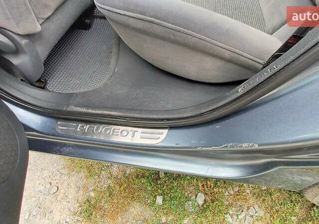 Сірий Пежо 407, об'ємом двигуна 2 л та пробігом 196 тис. км за 4999 $, фото 8 на Automoto.ua