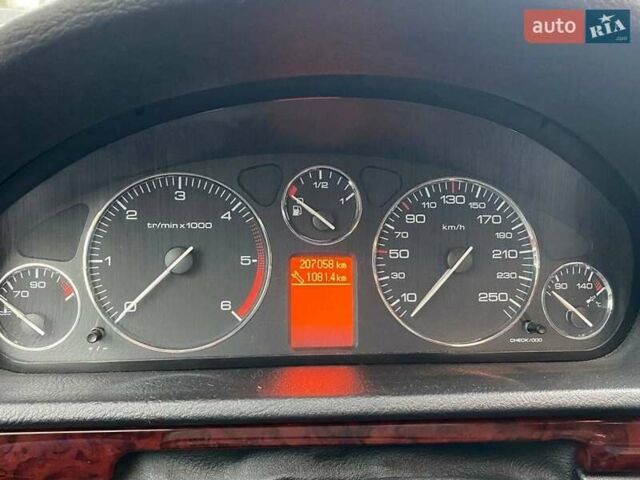 Серый Пежо 407, объемом двигателя 1.6 л и пробегом 190 тыс. км за 4500 $, фото 4 на Automoto.ua