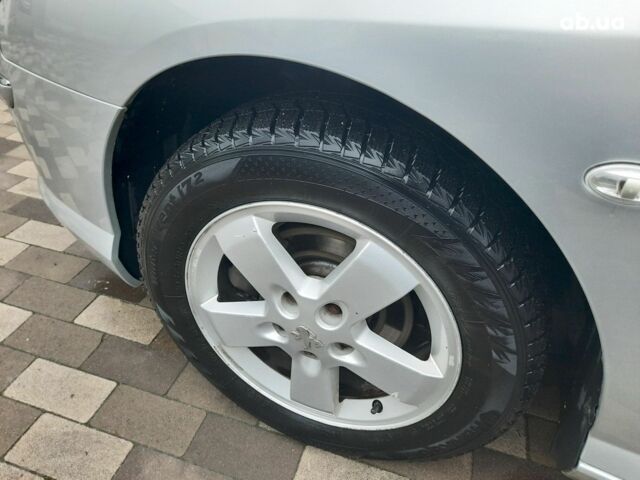 Серый Пежо 407, объемом двигателя 0 л и пробегом 158 тыс. км за 5100 $, фото 12 на Automoto.ua