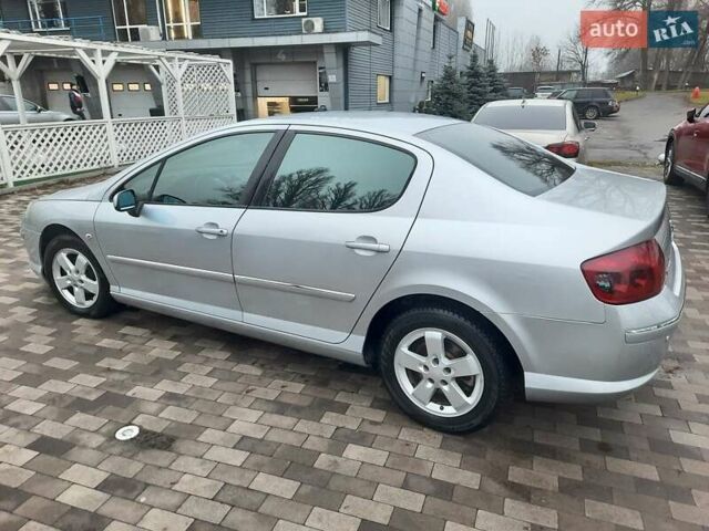 Сірий Пежо 407, об'ємом двигуна 2 л та пробігом 159 тис. км за 5100 $, фото 4 на Automoto.ua