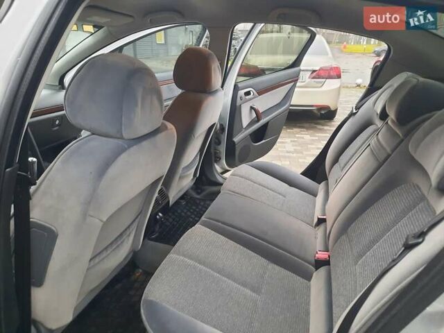 Сірий Пежо 407, об'ємом двигуна 2 л та пробігом 159 тис. км за 5100 $, фото 20 на Automoto.ua