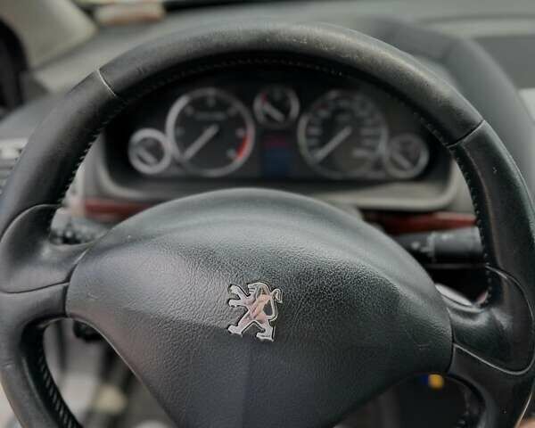 Сірий Пежо 407, об'ємом двигуна 1.56 л та пробігом 328 тис. км за 4400 $, фото 6 на Automoto.ua