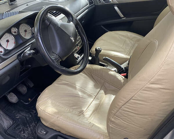 Пежо 407 2008 в Кривом Роге на Automoto.ua Серый Пежо 407, объемом двигателя 1.8 л и пробегом 122 тыс. км за 5200 $, фото 13 на Automoto.ua