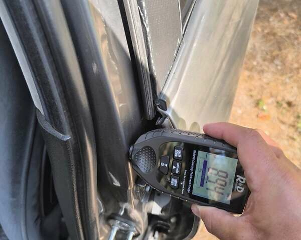 Серый Пежо 407, объемом двигателя 1.56 л и пробегом 216 тыс. км за 4800 $, фото 20 на Automoto.ua