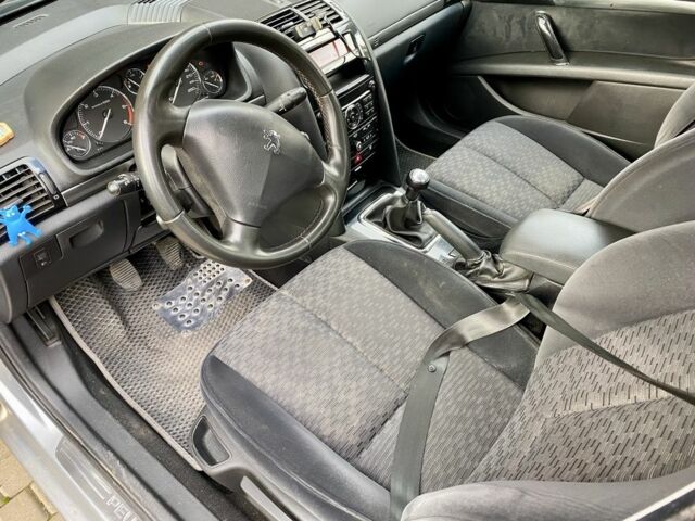 Пежо 407 2010 у Луцьку на Automoto.ua Сірий Пежо 407, об'ємом двигуна 1.6 л та пробігом 300 тис. км за 5200 $, фото 4 на Automoto.ua