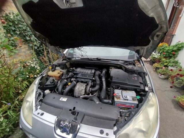 Серый Пежо 407, объемом двигателя 1.6 л и пробегом 999 тыс. км за 1600 $, фото 10 на Automoto.ua