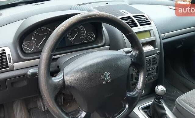Серый Пежо 407, объемом двигателя 1.9 л и пробегом 320 тыс. км за 4200 $, фото 6 на Automoto.ua
