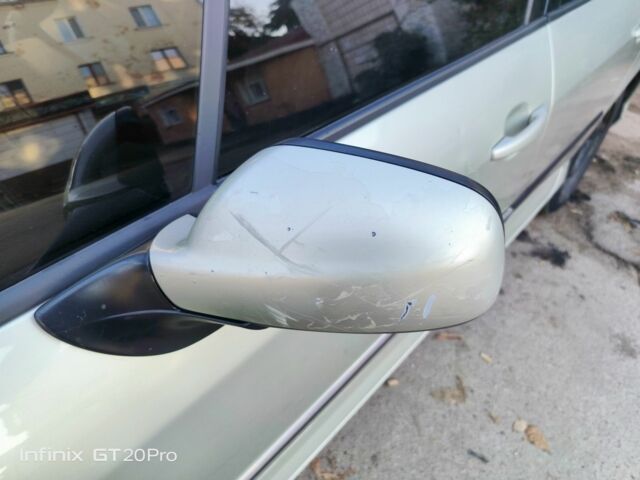 Серый Пежо 407, объемом двигателя 2 л и пробегом 375 тыс. км за 2500 $, фото 3 на Automoto.ua