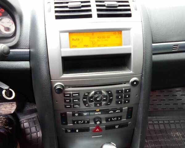 Серый Пежо 407, объемом двигателя 2 л и пробегом 226 тыс. км за 4500 $, фото 4 на Automoto.ua