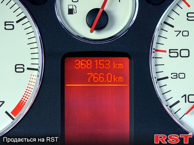 Сірий Пежо 407, об'ємом двигуна 2.2 л та пробігом 368 тис. км за 6500 $, фото 8 на Automoto.ua