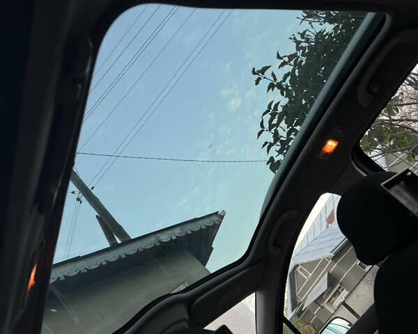 Сірий Пежо 407, об'ємом двигуна 2 л та пробігом 306 тис. км за 3800 $, фото 24 на Automoto.ua