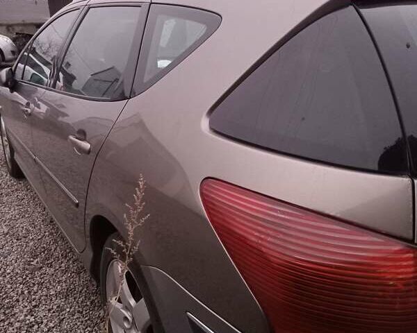 Серый Пежо 407, объемом двигателя 2 л и пробегом 314 тыс. км за 3490 $, фото 10 на Automoto.ua