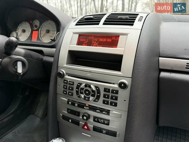 Серый Пежо 407, объемом двигателя 1.56 л и пробегом 299 тыс. км за 3800 $, фото 20 на Automoto.ua